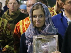 Подробности: Поклонская отказалась от наград за Крым и дворянства