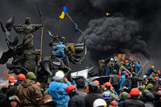 New York Observer: Украиной рулят жулики, чокнутые и олигархи