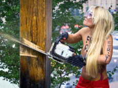 Крестопилка из Femen участвовала в одесской трагедии