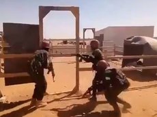 Русские наемники учат суданских солдат. 18+