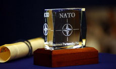 Госдеп опроверг слова Порошенко и НАТО о русских войсках
