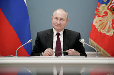 Владимир Путин расскажет о социально-экономических перспективах страны на ПМЭФ-21