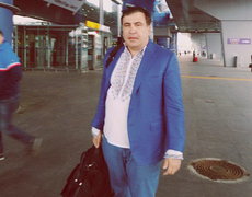 Саакашвили проклял Порошенко в видеобращении