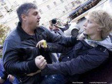 'Нашиста' побил не прохожий, а охранник или водитель Немцова?