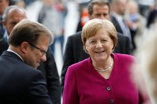 Меркель получила награду от президента Словении