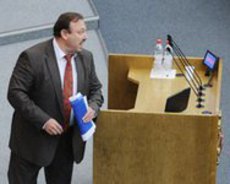 Депутаты призывают не путать УК и нарушения депутата Гудкова