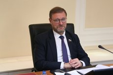 Косачёв высказался о ситуации с признанием вакцин РФ в ЕС