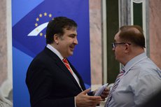 Саакашвили посоветовал сторонникам 