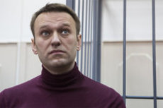 Партия Навального устраивает публичный суицид