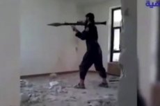 Террорист ИГ расстрелял себя из гранатомета
