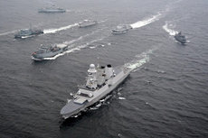 Турция закрыла проливы для флота НАТО