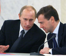 Медведев не собирается отставлять правительство