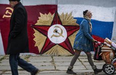 Даже молодежь: 2/3 россиян хотят возвращения в СССР