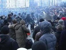 CNN: беспорядки на Манежной произошли из-за смены часовых поясов