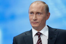 Путин: Федеральные ведомства должны обменяться базами данных