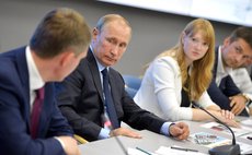 Путин пообещал России высокотехнологичное будущее