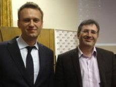 Навальный начал критику Гельфанда и Гуриева