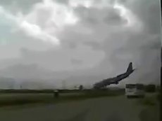 Опубликовано видео гибели Boeing-727 на взлете