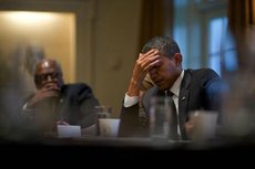 Опрос NBC: Барак Обама развалит экономику страны