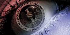 Измученные слежкой американцы подали в суд на власти США