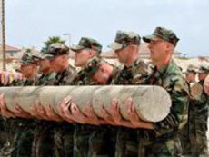 Экс-спецназовец: Обаму не поддерживает 90 процентов армии