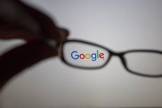Почему Google запретил сотрудникам поездки в Россию