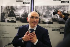 Ходорковский считает народ тупым и беспамятным?