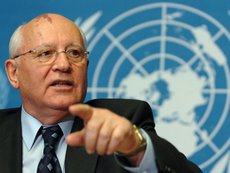 Любимец США Горбачев потребовал снять с России санкции