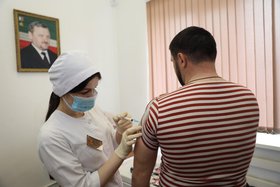 В Чечне прививку от коронавируса сделали 60% взрослого населения