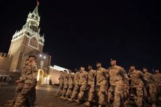 Оппозиция снова зовет танки НАТО для свержения Путина