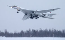 Россия проведет испытания стратегического бомбардировщика Ту-160М