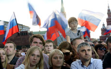 Запад негодует: Русские за госплан, консерватизм и против геев