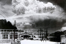 Признание: Зачем США превратили Хиросиму и Нагасаки в ядерный пепел