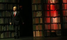 The Guardian: Россияне любят классику из страха перед Путиным