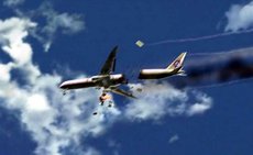 МАК, пилоты и эксперты: Почему рухнувший A321 развалился в воздухе