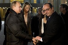 Почему Путин отменил визит во Францию