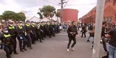 В Мельбурне продолжаются протесты против вакцинации