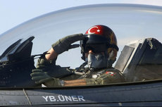Турция собирается казнить пилотов, сбивших Су-24 российских ВКС