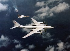 Российские эскадрильи в небе Европы испугали НАТО